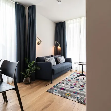 Omaela Апарт-отель Санкт-Антон-ам-Арльберг