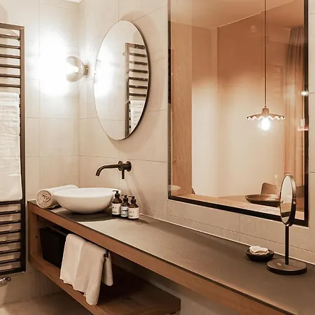 Omaela Aparthotel St. Anton am Arlberg