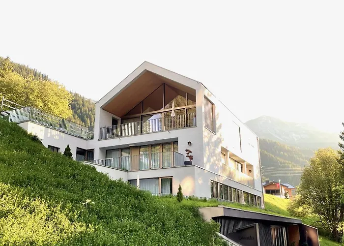 公寓式酒店 Omaela